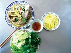 Cá cóc kho nước dừa