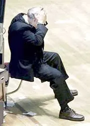 Chứng khoán toàn cầu lại chao đảo