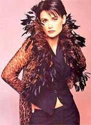 Demi Moore tái cất cánh!