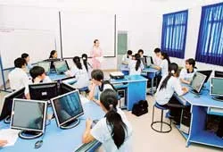 Đào tạo theo nhu cầu xã hội