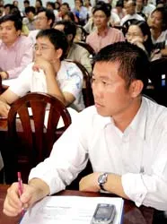 Đua nhau học... chứng khoán