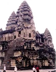 Tour dài ngày, tour ra nước ngoài đắt khách