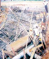 Vẫn chỉ là chuyện đối phó