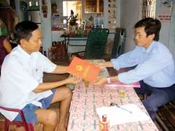 Củ Chi: làm “sổ đỏ”, chỉ cần lên xã hai lần