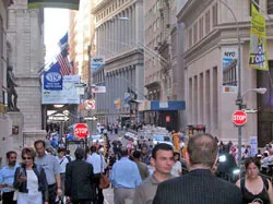 Bài 2: Những “chuyên gia nước bọt”