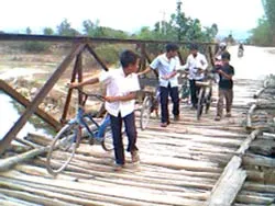 Cầu “vỡ mồm”?!