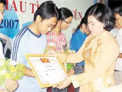 Ngày hội của những người hiến máu tình nguyện