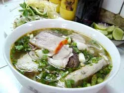 Ẩm thực Huế “truyền thống” và “sáng tạo”