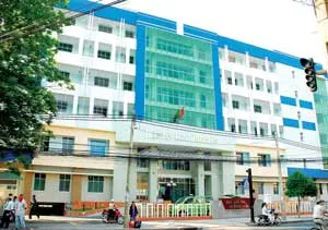 Cổ phần hóa bệnh viện công: Y đức hay cổ  tức?