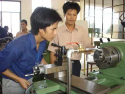 Thành lập Trường Cao đẳng Kỹ thuật công nghệ TPHCM