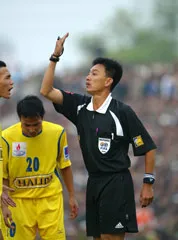 Người hùng và tội đồ ảnh 1