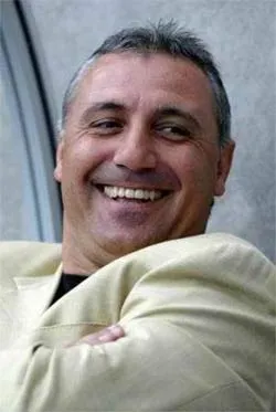 Celta " cầu viện " Stoichkov ảnh 1