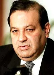 Carlos Slim “hạ bệ” Warren Buffett