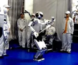 Phát triển công nghệ chế tạo người máy ảnh 2