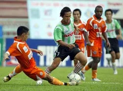 Hai trận "chung kết xuôi"! ảnh 1