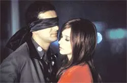 “Sự thật về tình yêu” và “Đấu trường D.O.A”