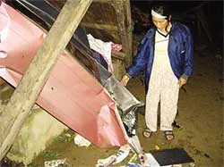 Hơn 4.000 người rơi vào cảnh màn trời chiếu đất