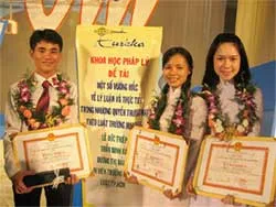 77 công trình đoạt giải thưởng Khoa học sinh viên - Euréka