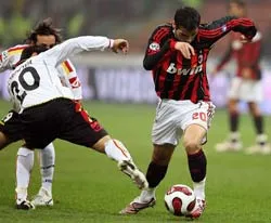 Messina (19) - Milan (5): Tiếp nhận ngôi thứ 4 ảnh 1