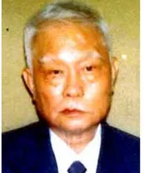 Chú Tư của chúng tôi đã đi xa