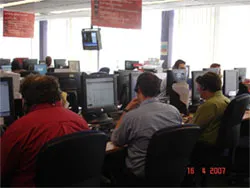 Bóng đá còn chậm hơn... đua chó ! ảnh 2