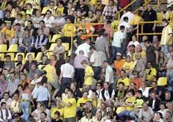 Bundesliga: Lượng khán giả tăng vọt ảnh 1