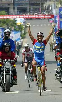 Chủ nhà đã về đầu! ảnh 1