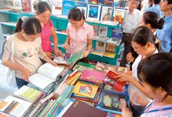 Văn hóa đọc thời @
