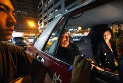 Phim Triangle: Làm phim… 6 tay! ảnh 2