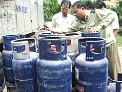 Báo SGGP và VATAP tổ chức hội thảo “Chống gian lận thương mại trong kinh doanh gas” ảnh 2