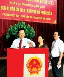 Dân chủ, đúng luật, an toàn, phấn khởi ảnh 3