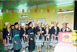 Đồng bào các dân tộc với ngày bầu cử Quốc hội 20 - 5 ảnh 9