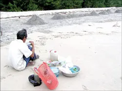 Khai thác cát đen tại Bình Thuận: Tiến thoái lưỡng nan