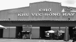 Ngôi chợ 32 tỷ "ngủ quên"!