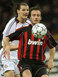 Galliani: "Milan không muốn lừa dối cổ động viên" ảnh 1