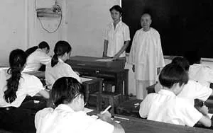 Vị sư bà 20 năm dựng trường, giữ lớp