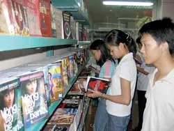 Người bạn thân xa cách