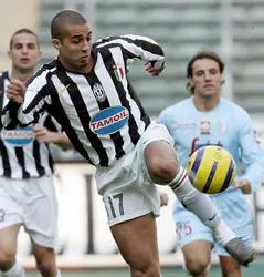 Totti "Tôi đã nghi 30 bàn với mặt cá chân như vậy" ảnh 2