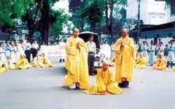 Kỷ niệm làm phim “Ông Cố vấn” với nhà văn Hữu Mai