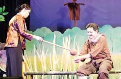 Kịch bản sân khấu: Thừa yếu, thiếu hay! ảnh 2