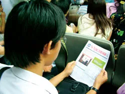 Xanh “bấm”, đỏ “dừng”!