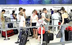 Sơ tán khẩn cấp vì nghi bị đặt bom