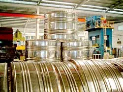 Xung quanh thông tin bồn nước inox gây ung thư: Lại chuyện tiêu chuẩn chưa rõ ràng