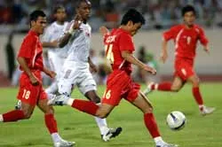 Cả Châu Á choáng váng ảnh 1