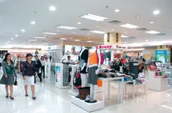 Thành phố Hồ Chí Minh: Hướng đến trung tâm tài chính - dịch vụ đa chức năng ảnh 2