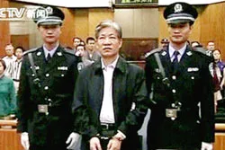 An toàn thực phẩm, dược phẩm tại Trung Quốc: Cuộc chiến cam go