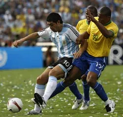 Liệu Dunga có từ bỏ Jogo Bonito ? ảnh 2