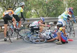 “Giặc lái” làm loạn ảnh 1