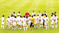 Lại xáo trộn đội hình? ảnh 1