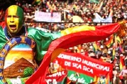 Bolivia: 1 triệu người biểu tình phản đối di dời thủ đô